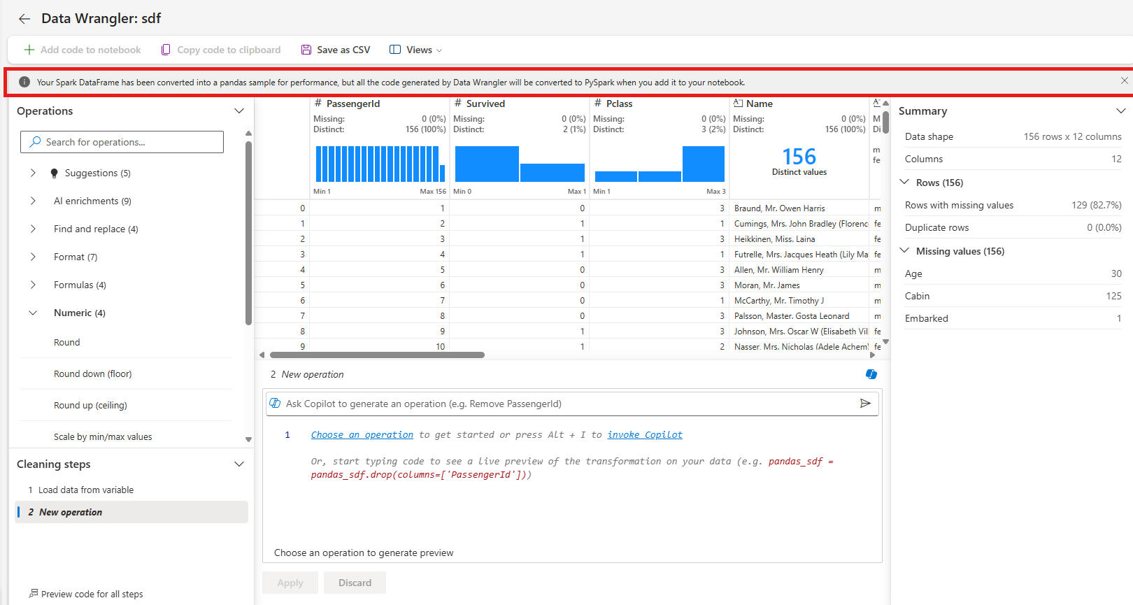 สกรีนช็อตที่แสดงบานหน้าต่างแสดงเส้นตารางและสรุปของ Data Wrangler