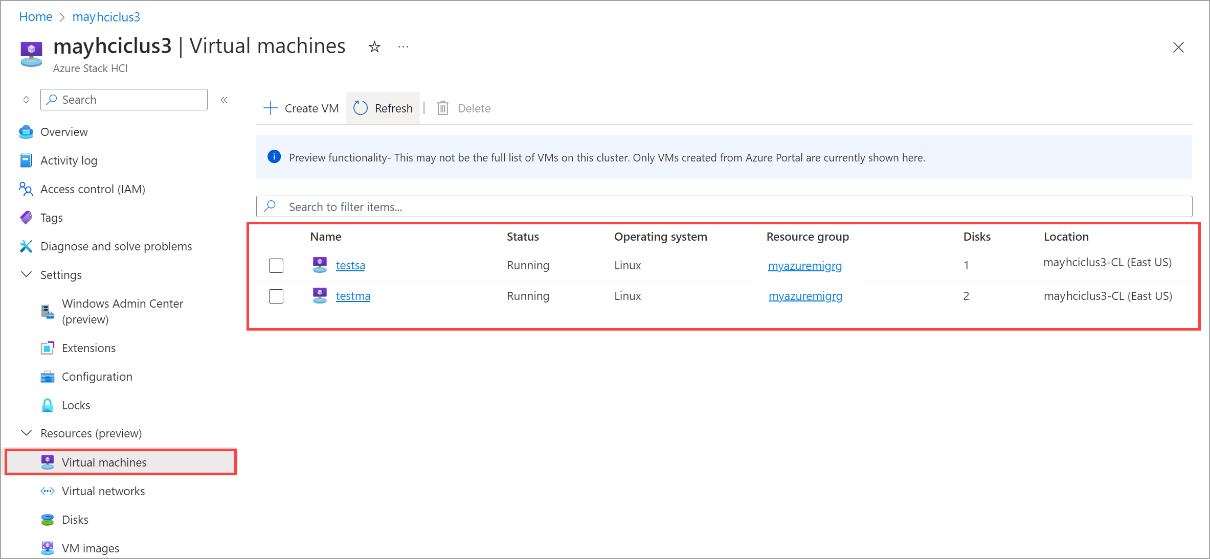 Azure portalında Azure Stack HCI > Sanal makinelerinin ekran görüntüsü.