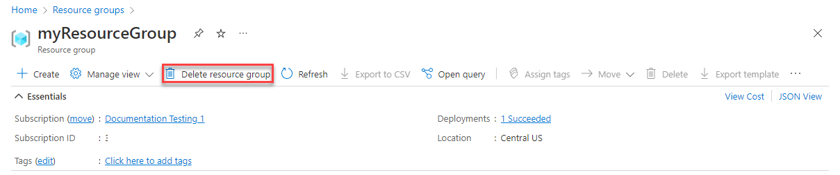 Kaynak grubu görünümünde Kaynak grubunu sil seçeneğinin vurgulandığı Azure portalının ekran görüntüsü.