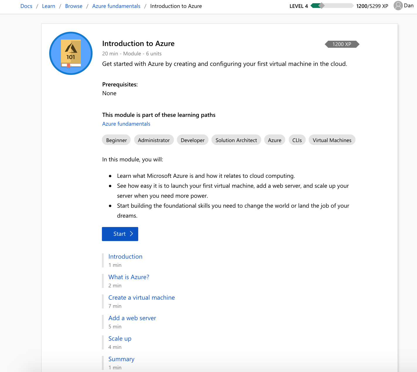 Kurs bölümlerinin listesini ve Başlangıç düğmesini gösteren Azure kurs tarayıcısına giriş sayfasının ekran görüntüsü.