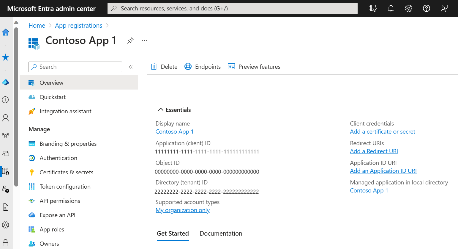  Bir uygulama kaydının Genel Bakış bölmesini gösteren web tarayıcısında Microsoft Entra yönetim merkezi ekran görüntüsü.
