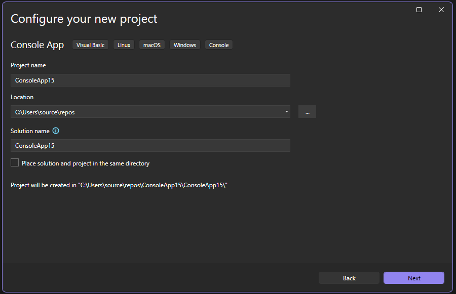 Visual Studio'da Yeni projenizi yapılandırın iletişim kutusunu ve proje adı ve proje konumu dahil olmak üzere ayar seçeneklerini gösteren ekran görüntüsü.