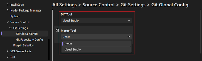 Screenshot that shows the 'Diff Tool' and 'Merge Tool' options with the Use Visual Studio link highlighted.