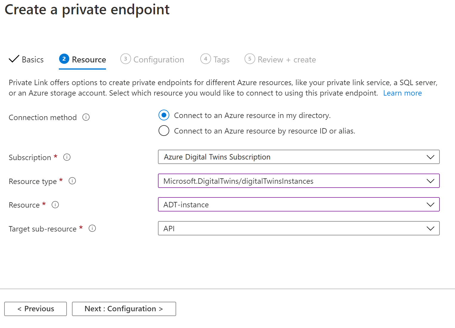 Azure 门户的屏幕截图，其中显示了“创建专用终结点”对话框的第二个选项卡（“资源”选项卡）。它包含上述字段。