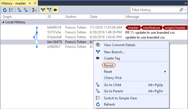显示如何在 Visual Studio 中还原更改的屏幕截图。