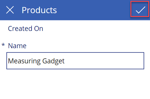 Power Apps 中“保存新产品”按钮的屏幕截图。
