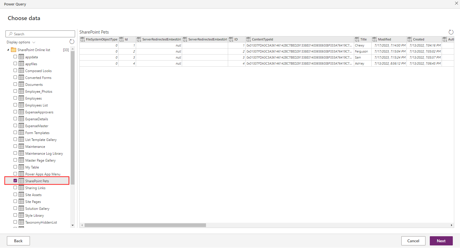 描述可用列表和文档库的‘选择数据’窗口的屏幕截图，其中‘SharePoint 宠物’列表已选中，并且窗口中显示了数据。