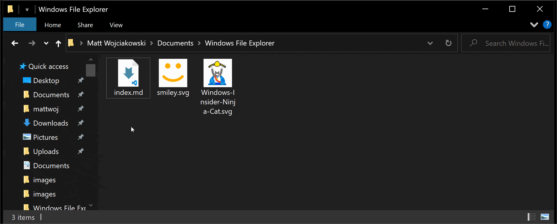 Windows 10 File Explorer的截屏，显示PowerToys预览窗格功能。