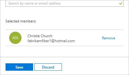 顯示所選成員名稱和電子郵件別名的螢幕擷取畫面。
