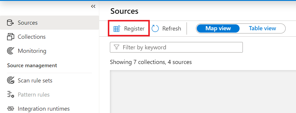顯示 Microsoft Purview 治理入口網站資料對應來源的螢幕擷取畫面，頂端已醒目提示 [註冊] 按鈕。