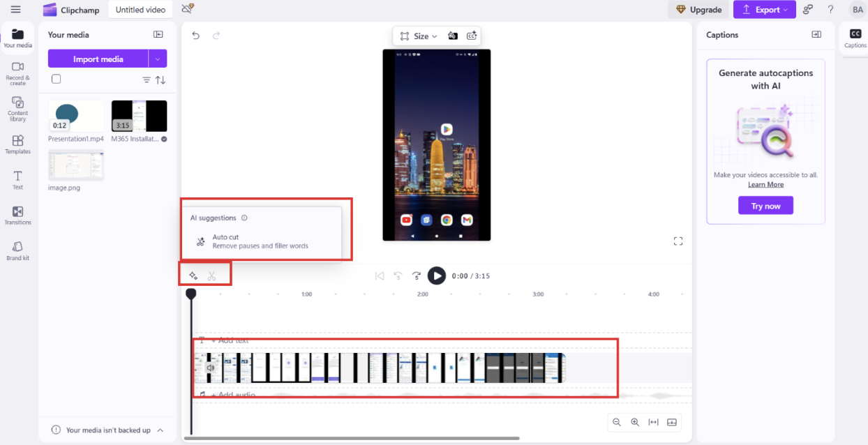 Clipchamp 的螢幕快照,其中顯示智慧型手機視訊的 AI 建議和自動轉譯選項。